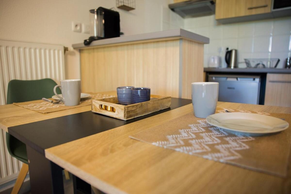 Le Jardin Sequoia ~ Climatisation ~ Parking Apartment L'Union Luaran gambar