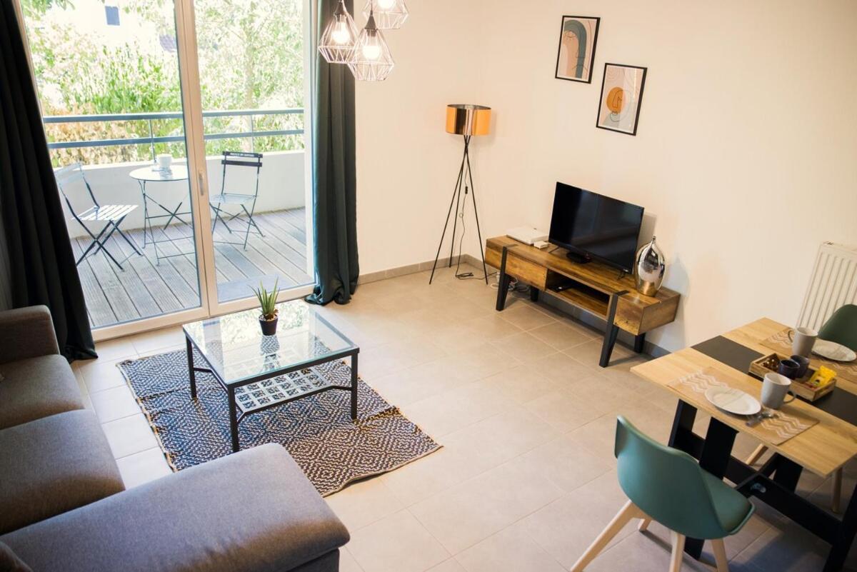 Le Jardin Sequoia ~ Climatisation ~ Parking Apartment L'Union Luaran gambar